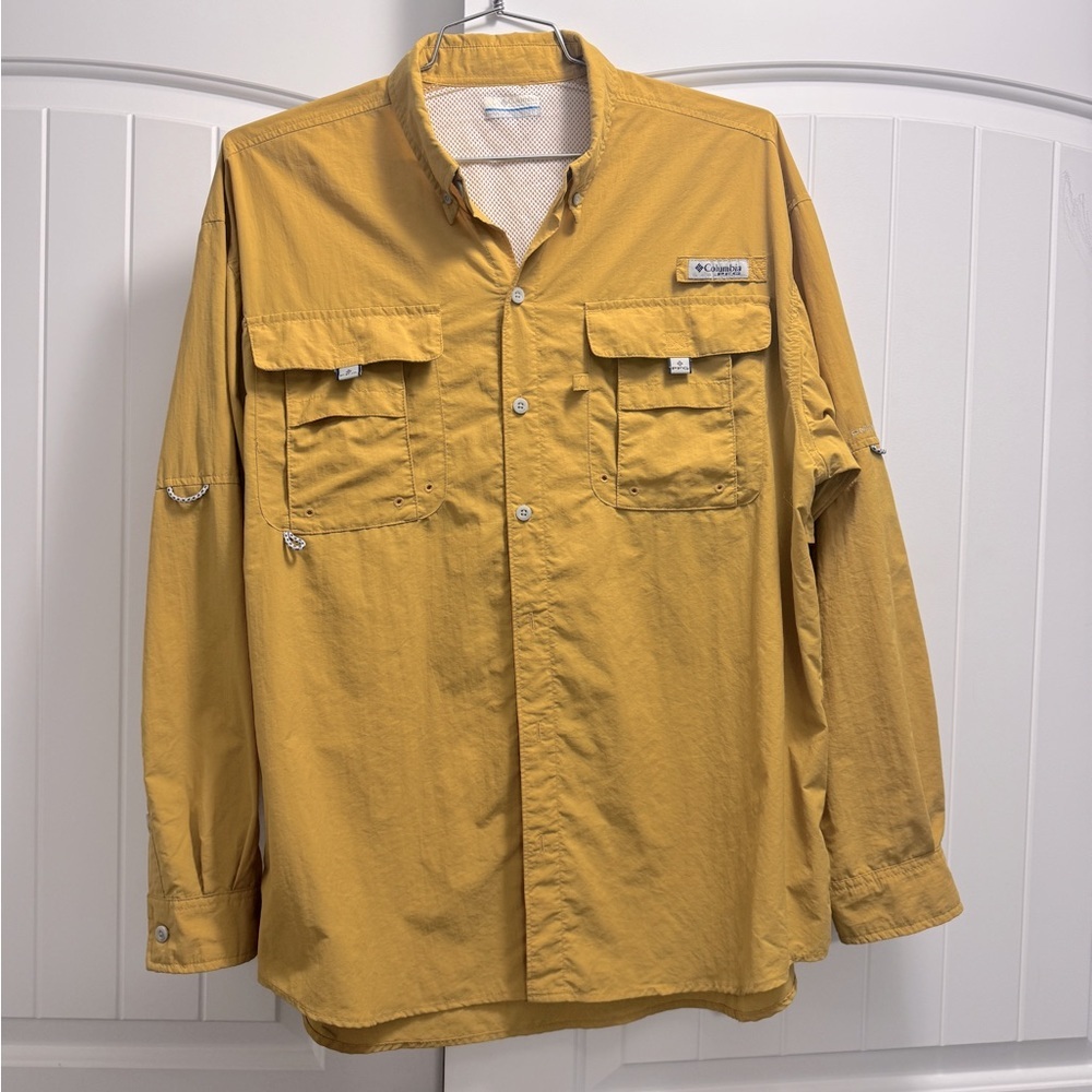 Men's Columbia Button Down Fishing Shirt Size L Yellow